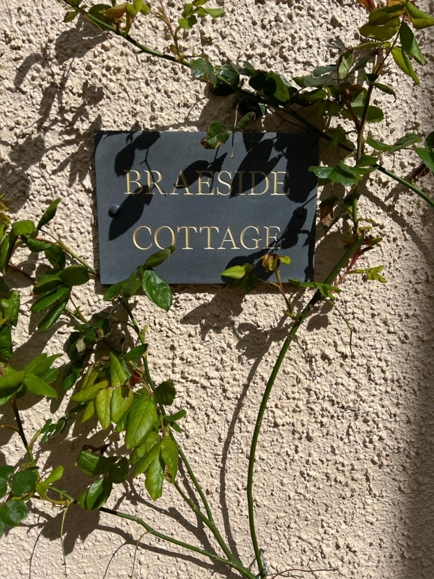 Quaint Self Contained Cottage Near Edinburgh. Loanhead エクステリア 写真